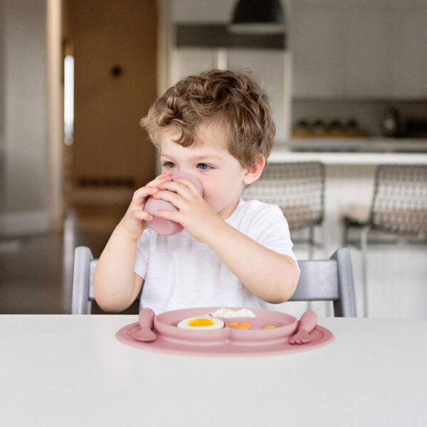 Komplet naczyń silikonowych Mini Feeding Set pastelowy róż EZPZ - obrazek 9