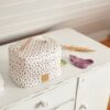 Kuferek podróżny na akcesoria Flowers white Lassig Casual Label - obrazek 4