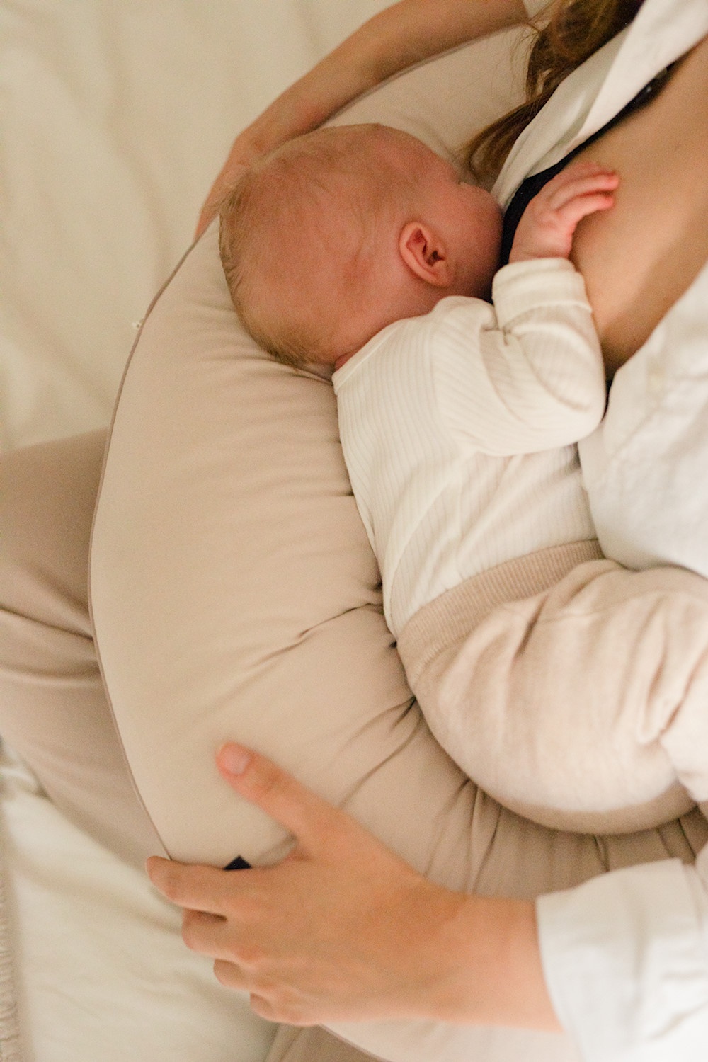 Poduszka ciążowa uniwersalna NEST by PUUKI LATTE - obrazek 10