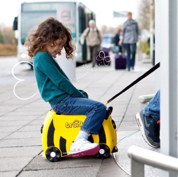 Jeżdżąca walizeczka Trunki - Pszczółka Bernard TRUNKI - obrazek 7