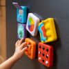 Kwadraty Sensoryczne z Przekładankami PlayTab Lat Brain Toys - obrazek 5