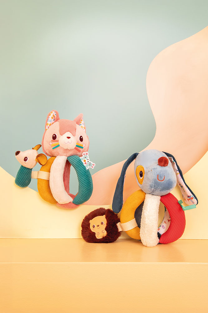 Grzechotka z uchwytami Piesek Jules 6 m+ Lilliputiens - obrazek 2