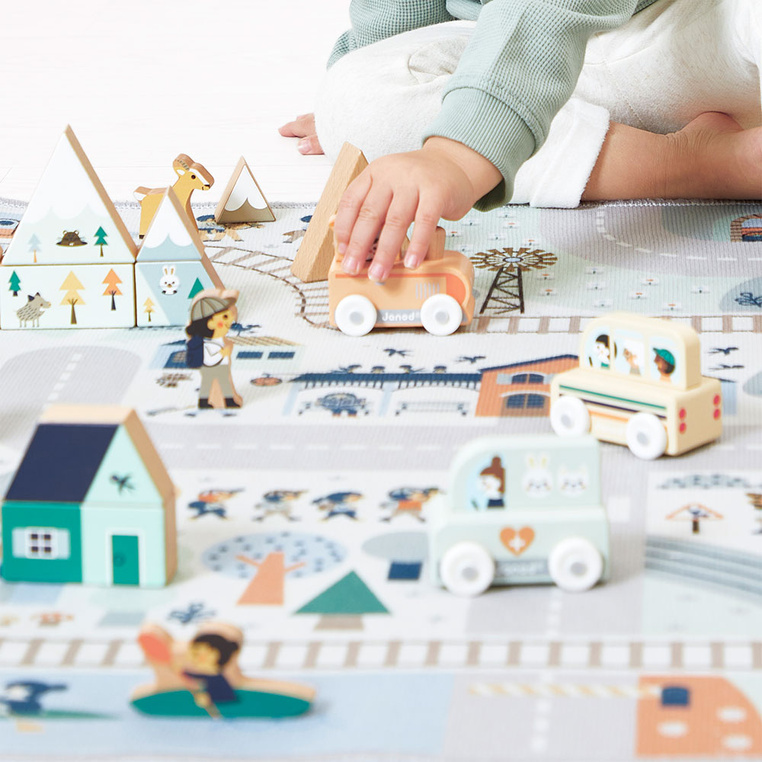 Mata do zabawy z drogą Góry Cross Roads 2+ Janod - obrazek 2