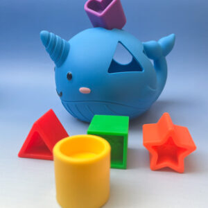 Narwal Morski Sorter Kształtów - BRIGHT silikonowy wieloryb Jellystone