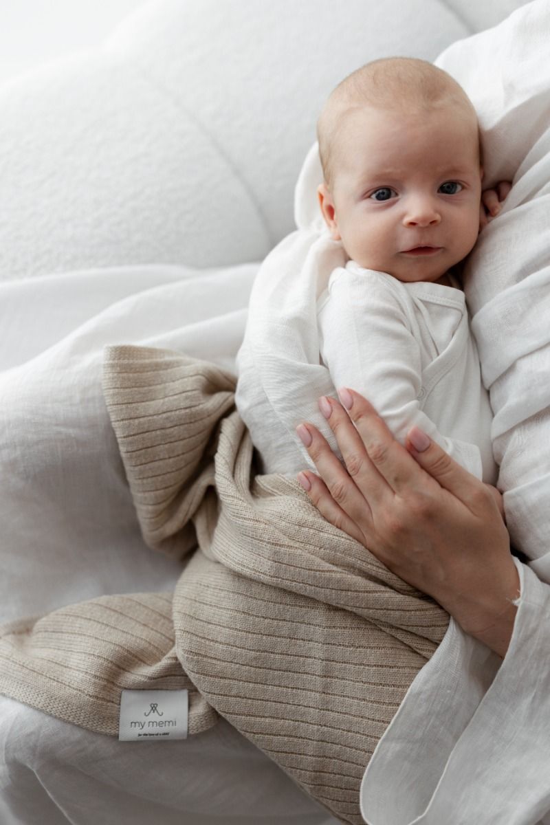 Kocyk ze 100% wełny merino warm beige w prążek - premium collection MEMI - obrazek 3