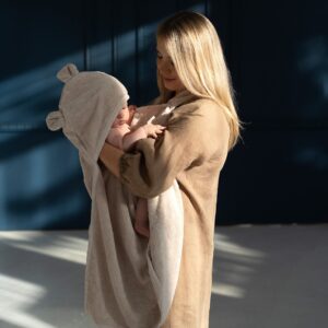 Ręcznik z kapturkiem Oh my Bubble kolor: piaskowy YARNAMI